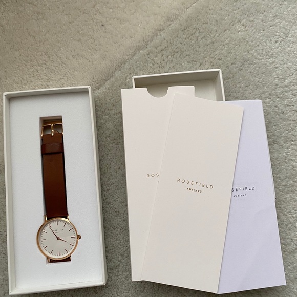 Rosefield Watch - Picture 4 of 4